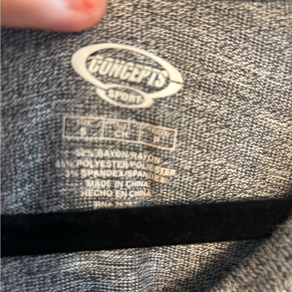 University of Virginia grey woman’s romper sz Small - Picture 4 of 5